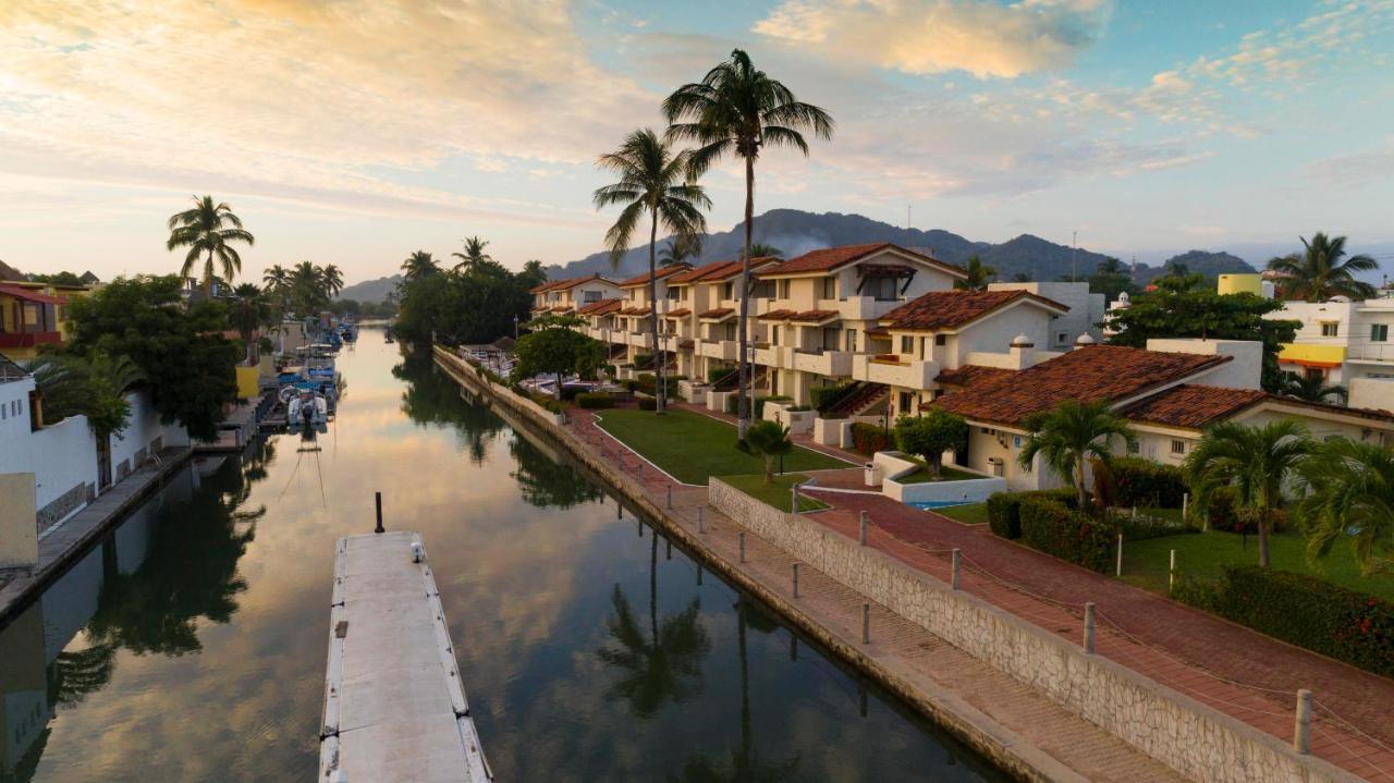 Cabo Blanco Hotel And Marina Barra de Navidad Eksteriør bilde