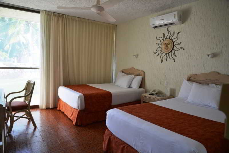 Cabo Blanco Hotel And Marina Barra de Navidad Eksteriør bilde